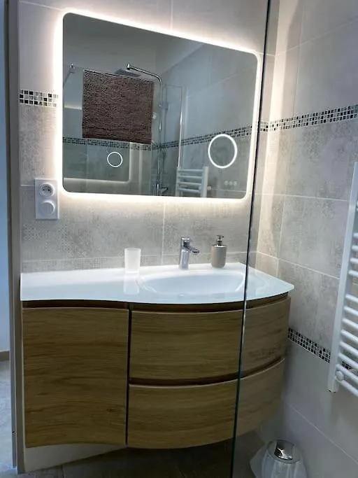 Agreable Appartement Vue Mer Les Issambres France