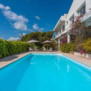  Villa Paradis